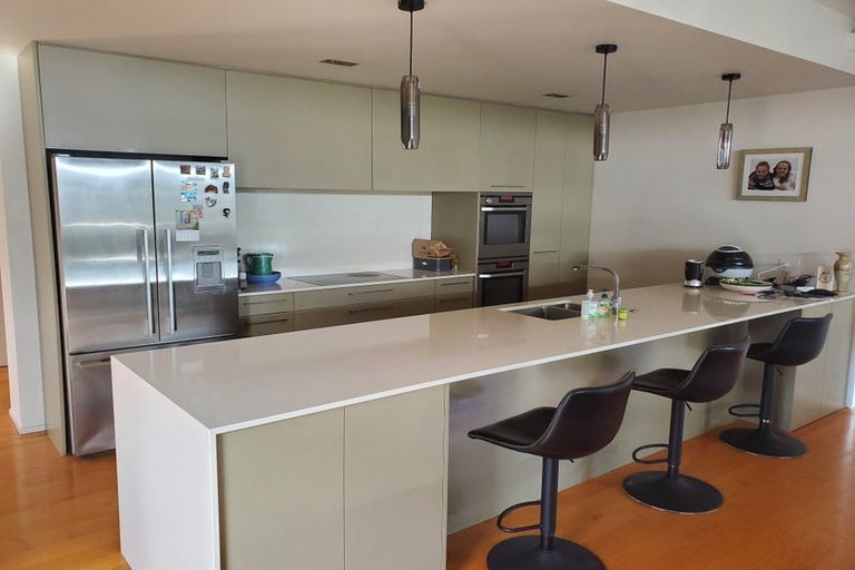 Photo of property in 14 Cooper Road, Stanmore Bay, Whangaparaoa, 0932