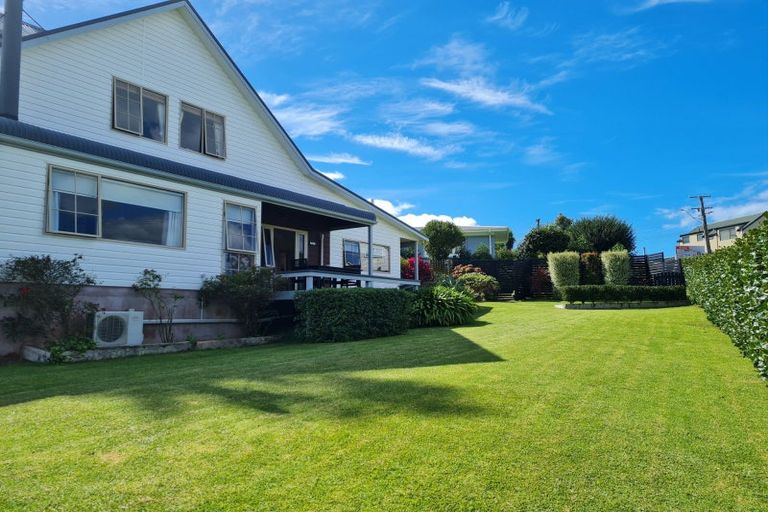 Photo of property in 90a Harbour View Road, Omokoroa, 3114