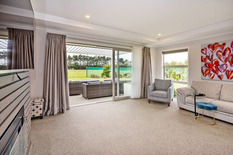 Photo of property in 152 Moore Road, Lorneville, Invercargill, 9874