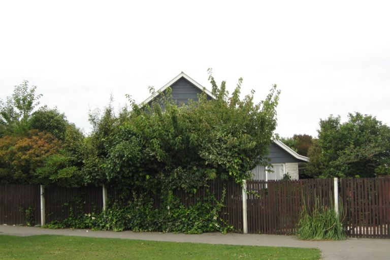 Photo of property in 77 Rowley Avenue, Hoon Hay, Christchurch, 8025