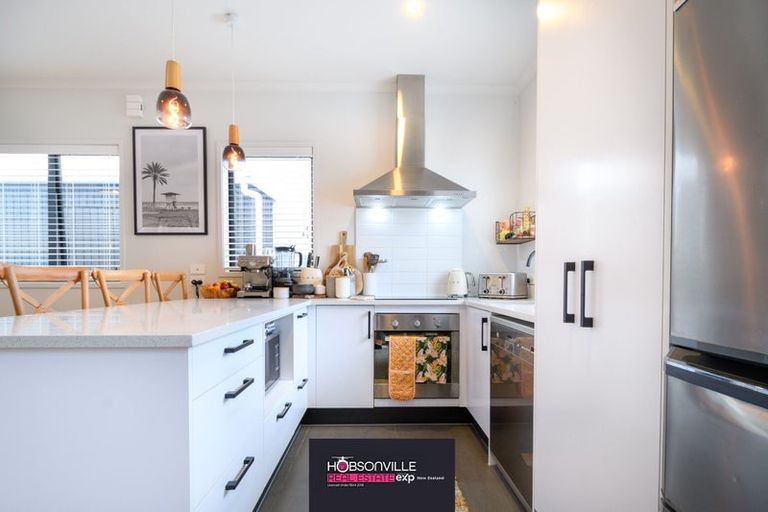 Photo of property in 6 Saltmarsh Road, Hobsonville, Auckland, 0616