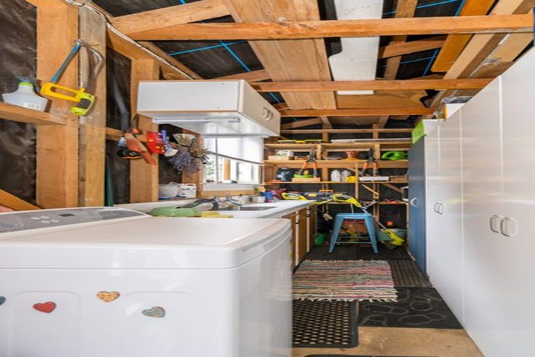 Photo of property in 85 Lockharts Road, Waitahuna, Lawrence, 9593