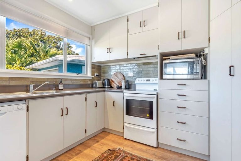 Photo of property in 8 Lemari Avenue, Stoke, Nelson, 7011