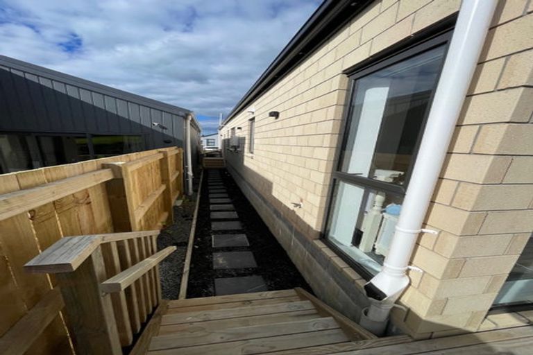 Photo of property in 57 Biokovo Street, Massey, Auckland, 0614