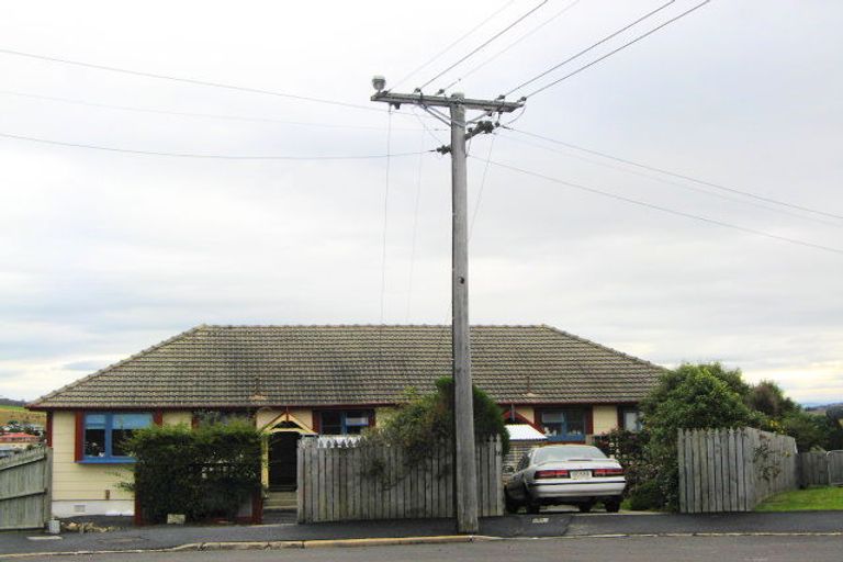 Photo of property in 16 Milford Avenue, Calton Hill, Dunedin, 9012