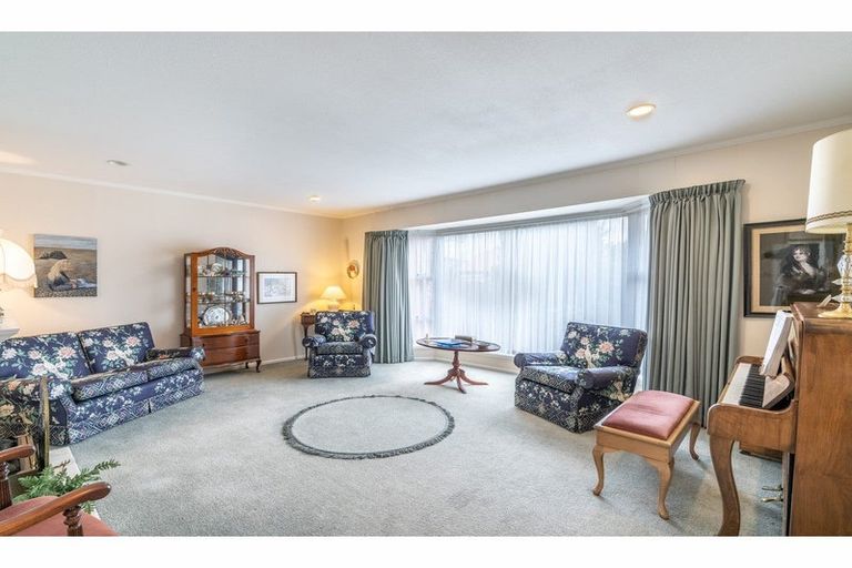 Photo of property in 98 Chelmsford Street, Windsor, Invercargill, 9810