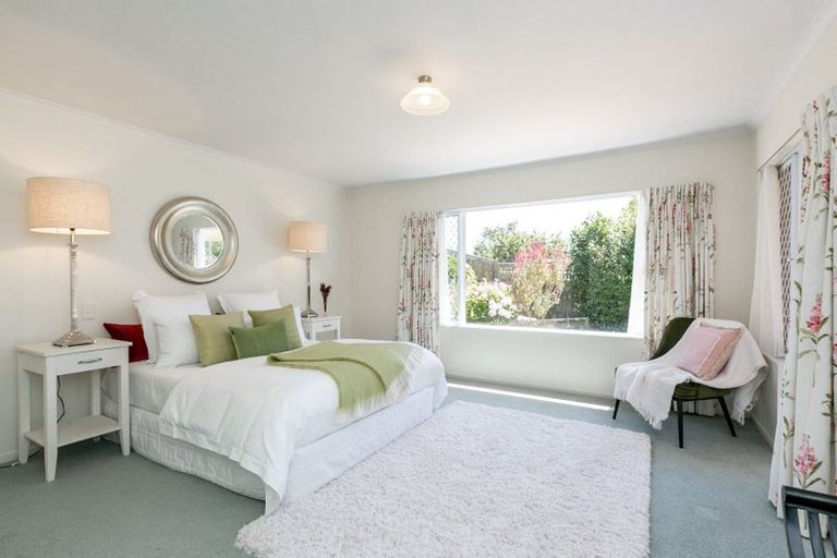 Photo of property in 20 Kopanga Road, Havelock North, 4130