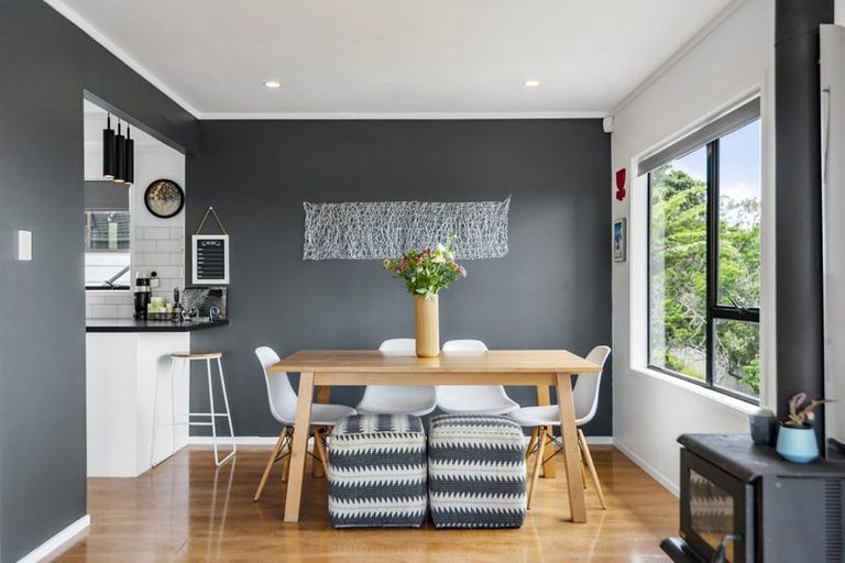 Photo of property in 1/38 Birkdale Road, Birkdale, Auckland, 0626