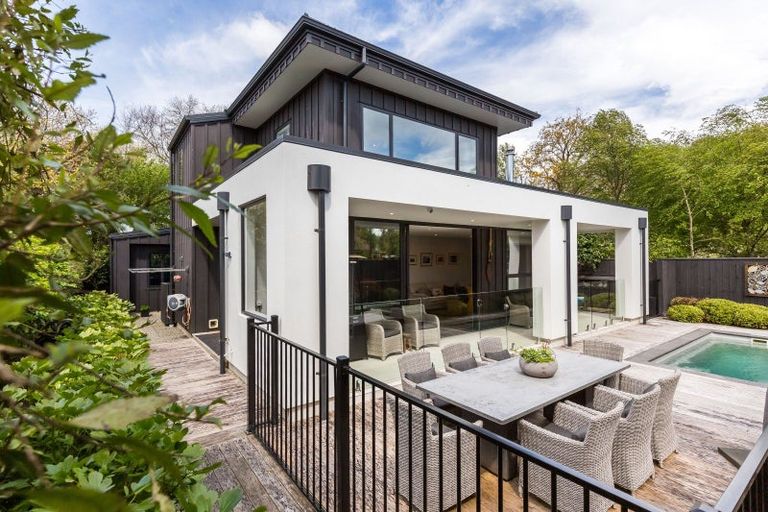 Photo of property in 91 Kuratawhiti Street, Greytown, 5794