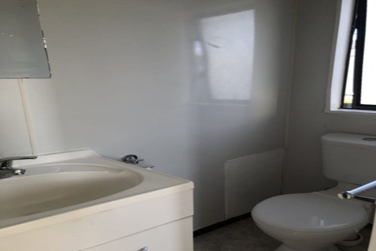 Photo of property in 35 Keepa Street, Levin, 5510