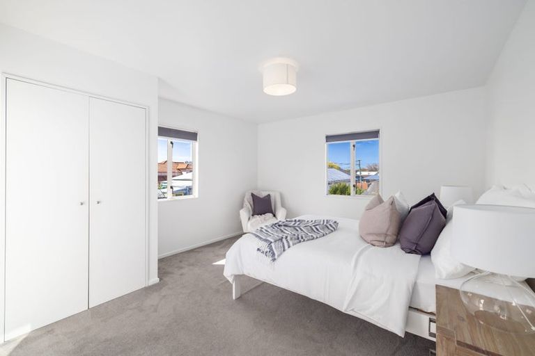 Photo of property in 231a Geraldine Street, Edgeware, Christchurch, 8013