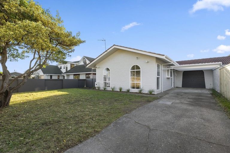 Photo of property in 25b Olive Terrace, Paraparaumu Beach, Paraparaumu, 5032