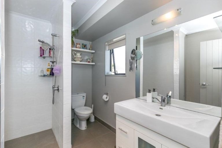 Photo of property in 19 Okoroire Street, Tirau, 3410