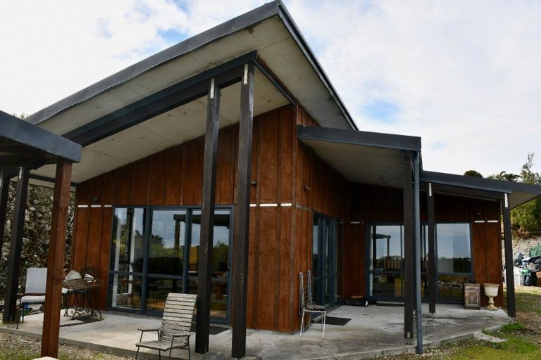 Photo of property in 76 Eco Place, Little Wanganui, Karamea, 7893