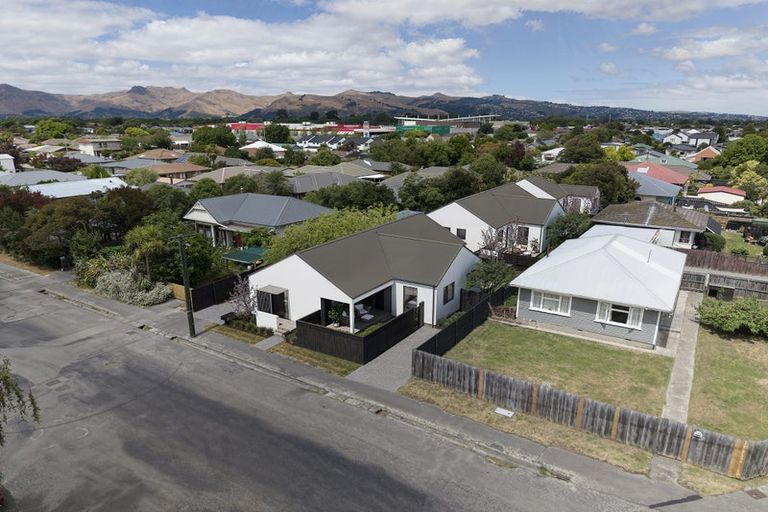 Photo of property in 62 Wyon Street, Linwood, Christchurch, 8062