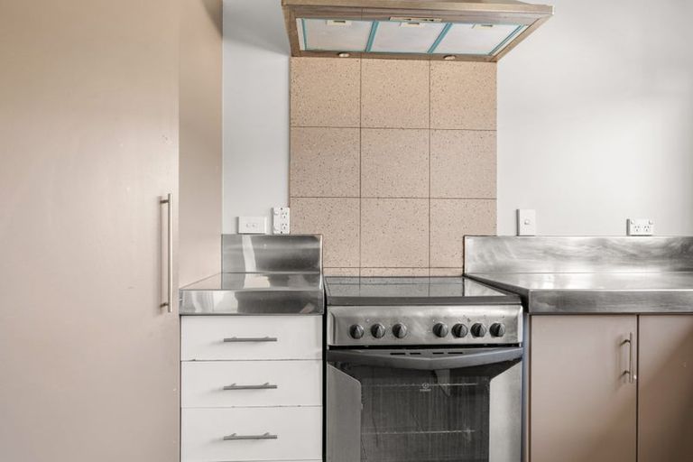 Photo of property in 1/42 Overton Road, Papatoetoe, Auckland, 2025