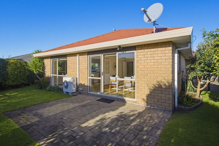 Photo of property in 93a Cedar Drive, Paraparaumu Beach, Paraparaumu, 5032
