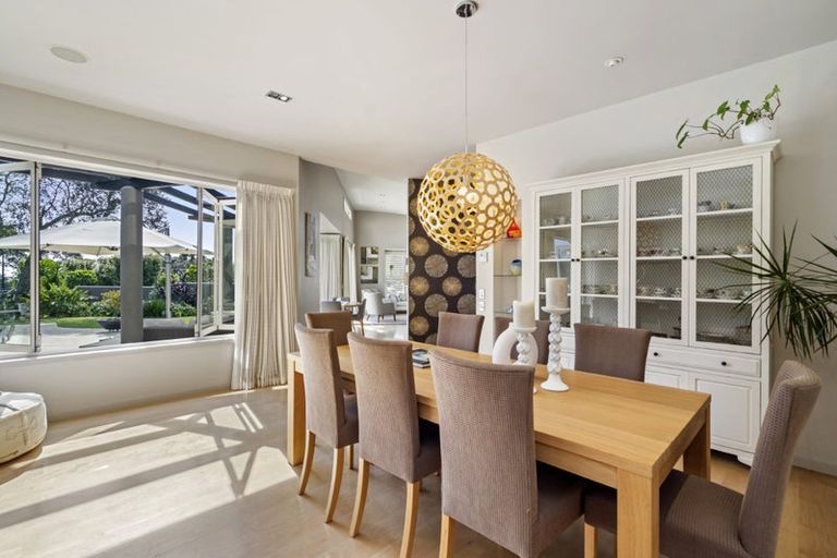 Photo of property in 2/2 Clifton Road, Hauraki, Auckland, 0622