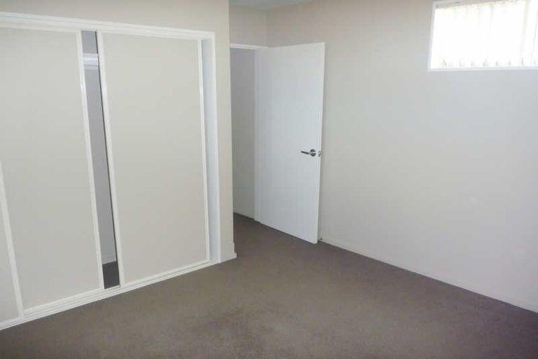 Photo of property in 2/59 Olliviers Road, Phillipstown, Christchurch, 8011