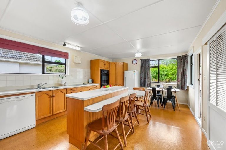 Photo of property in 106 Mcleod Street, Elderslea, Upper Hutt, 5018