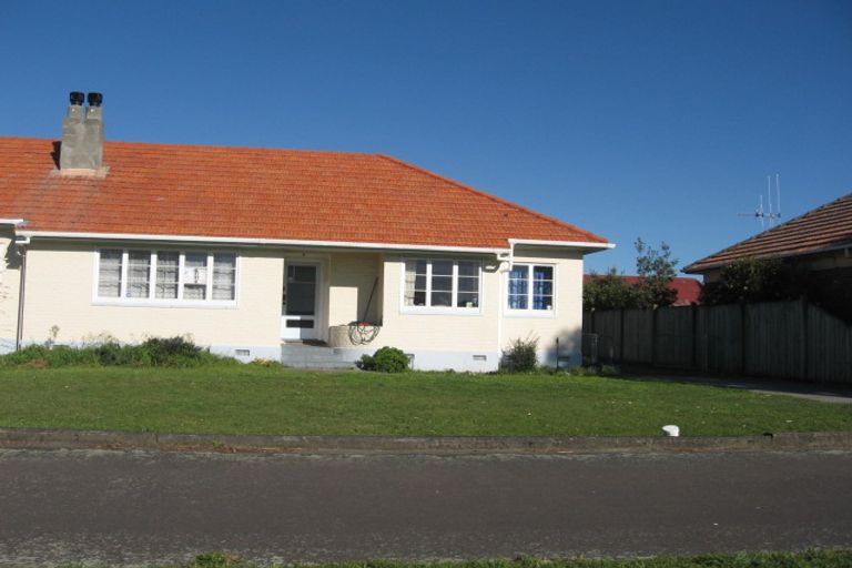 Photo of property in 264 College Street, West End, Palmerston North, 4412