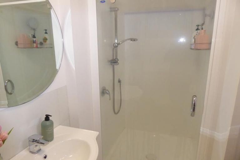 Photo of property in 62 Norway Street, Aro Valley, Wellington, 6012