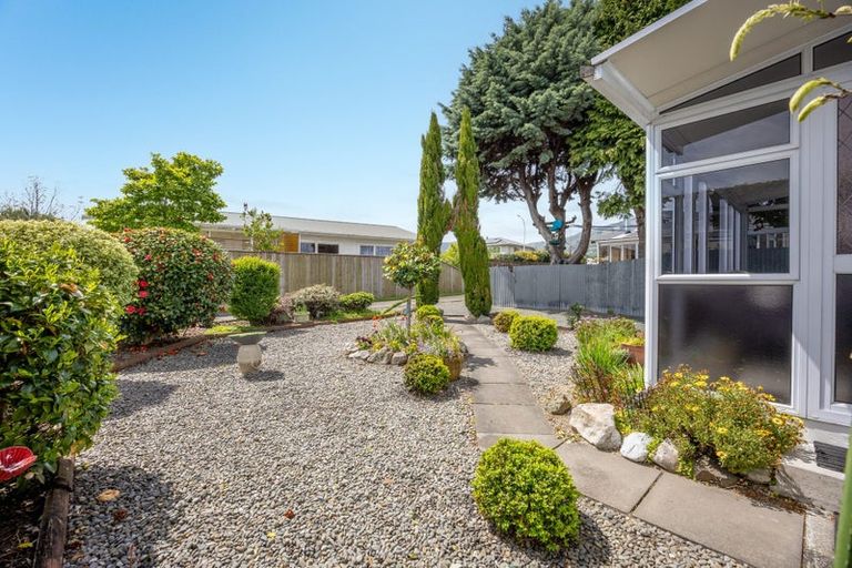 Photo of property in 1/22 Kipling Crescent, Stoke, Nelson, 7011