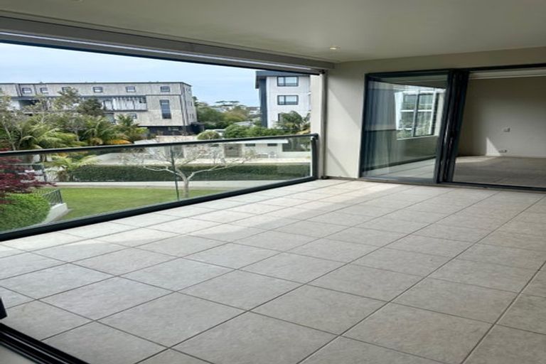 Photo of property in Prestige On Pupuke, 30/73 Anzac Street, Takapuna, Auckland, 0622