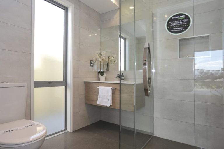 Photo of property in 10 Tuangi Way, Papamoa Beach, Papamoa, 3118