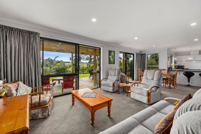 Photo of property in 98 River Drive, Kerikeri, 0294