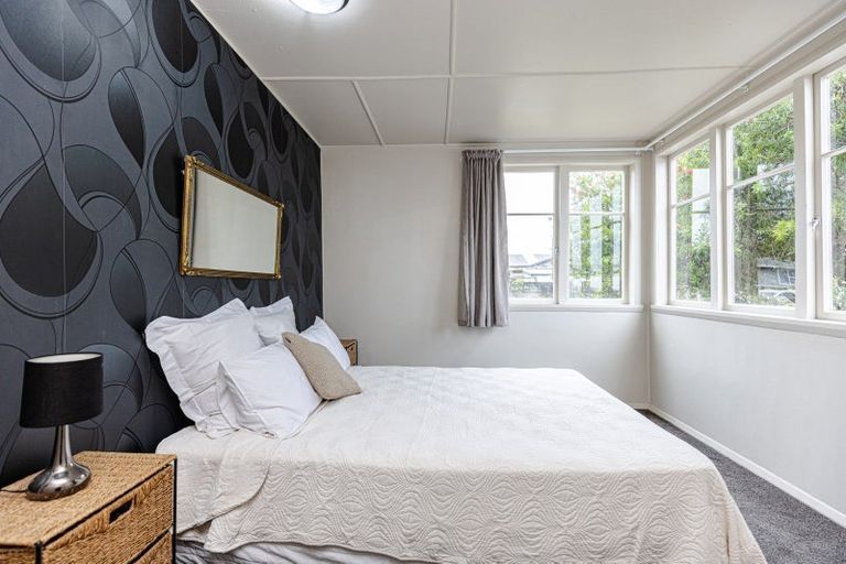 Photo of property in 1 Kotuku Street, Castlecliff, Whanganui, 4501