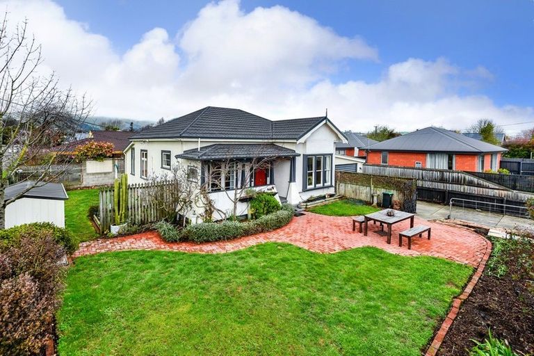 Photo of property in 1/96 Somerfield Street, Somerfield, Christchurch, 8024