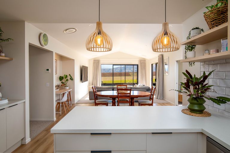 Photo of property in 355 Golden Road, Springvale, Alexandra, 9393