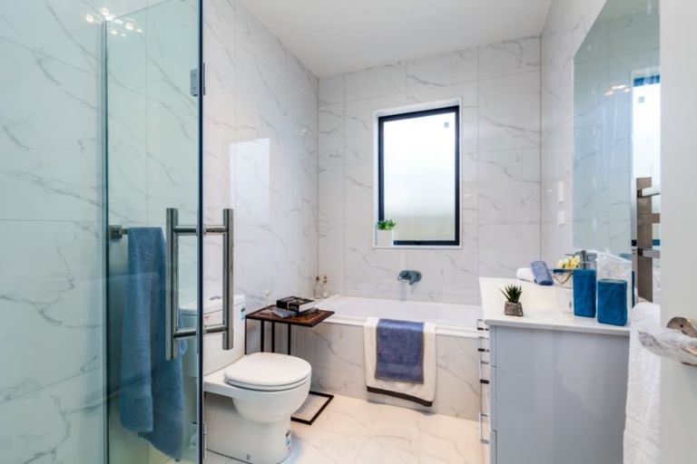 Photo of property in 8 Whakapono Road, Pukekohe, 2120