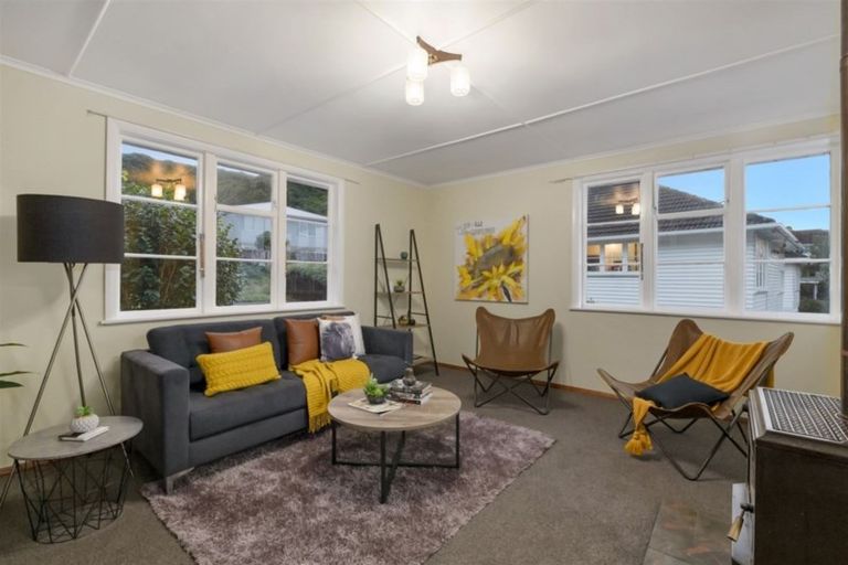 Photo of property in 33a Kotuku Street, Elsdon, Porirua, 5022