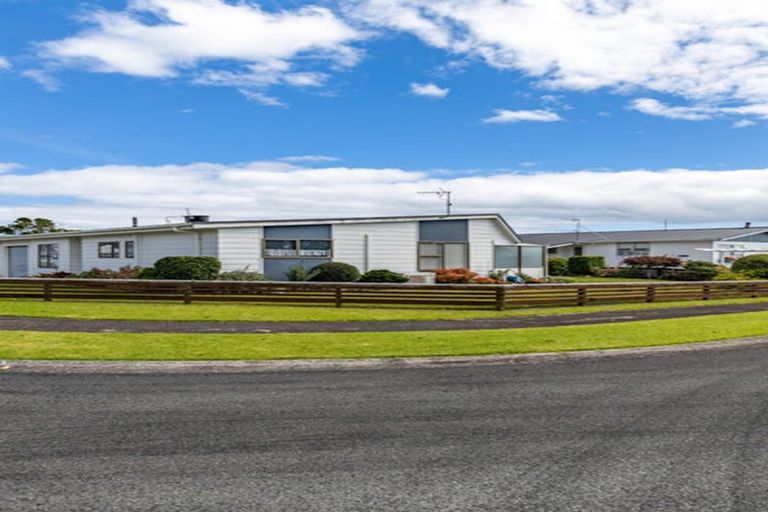 Photo of property in 14a Mace Street, Waitara, 4320
