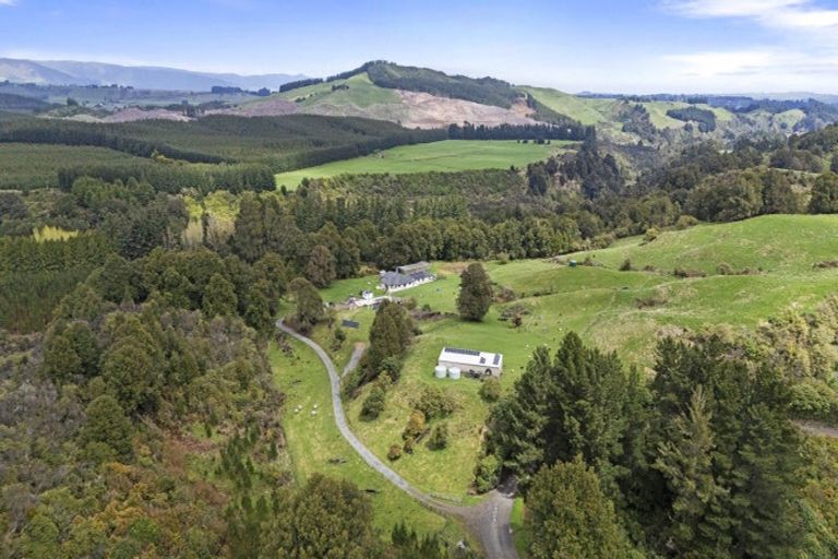 Photo of property in 120 East Mangahuia Road, Rangiwahia, Kimbolton, 4774