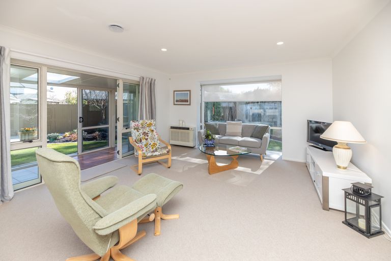 Photo of property in 122a Ashley Street, Rangiora, 7400