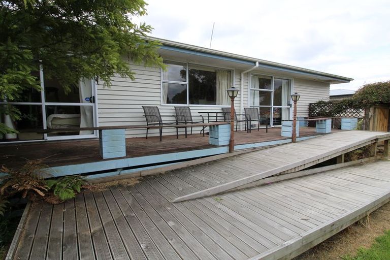 Photo of property in 16 Fenruss Street, Fairy Springs, Rotorua, 3015