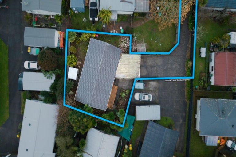 Photo of property in 3/17 Glen Road, Ranui, Auckland, 0612