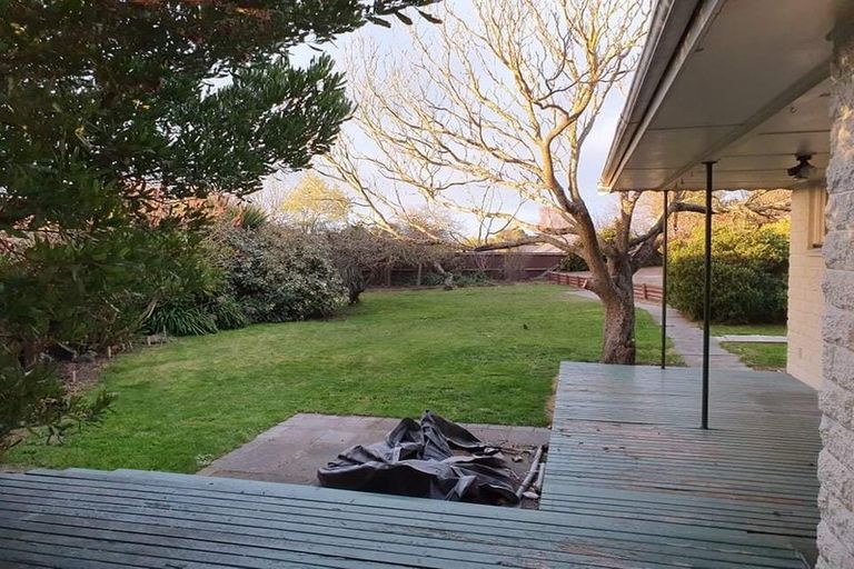 Photo of property in 16 Orrick Crescent, Avondale, Christchurch, 8061