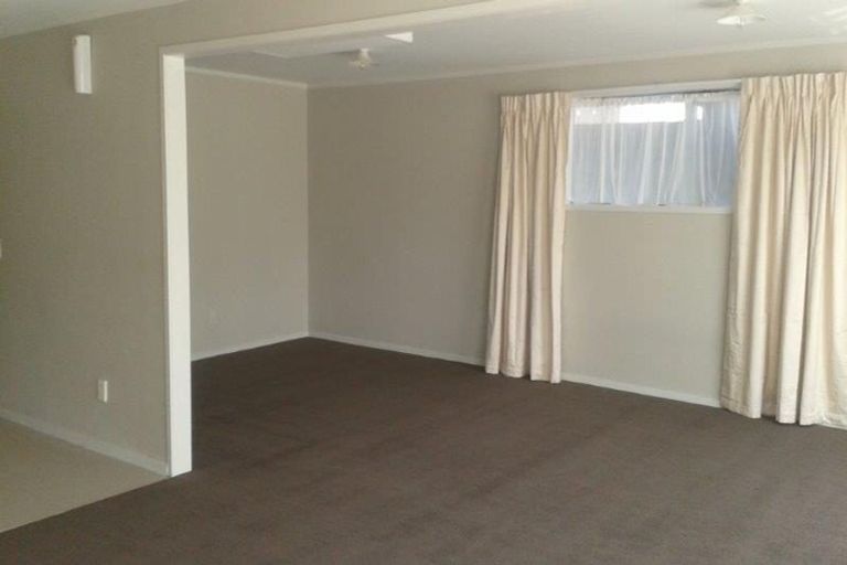 Photo of property in 34a Simpson Road, Papamoa Beach, Papamoa, 3118