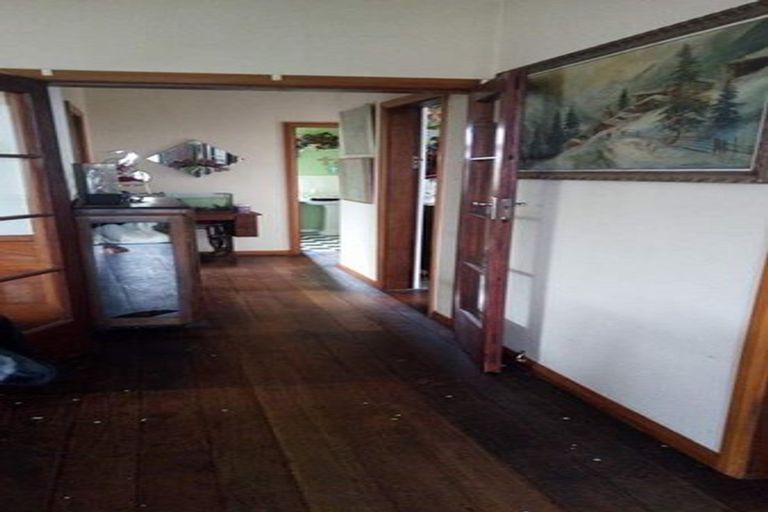 Photo of property in 4 Julian Street, Eltham, 4322