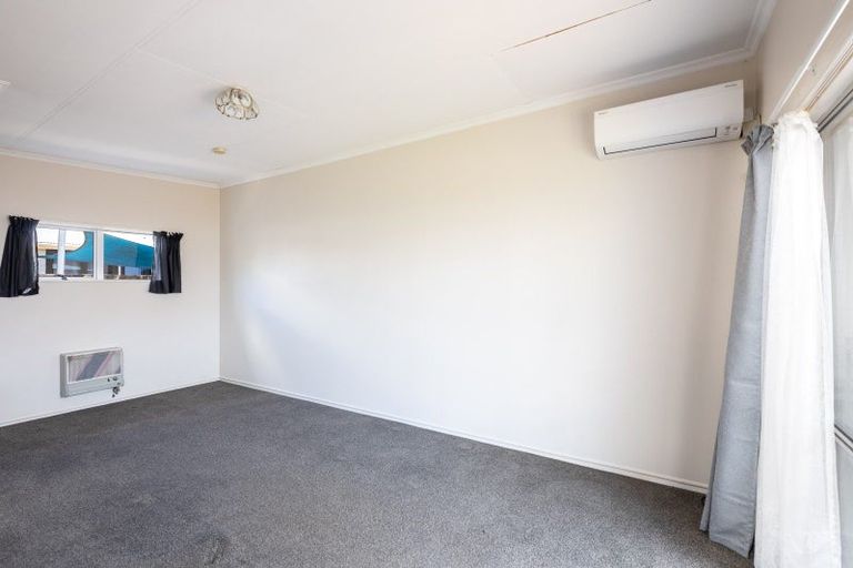 Photo of property in 42b Cutfield Street, Inglewood, 4330