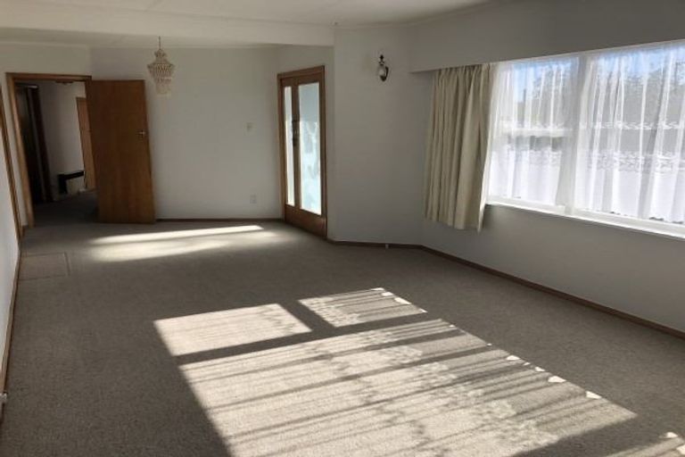 Photo of property in 7 Sinclair Avenue, Highbury, Palmerston North, 4412