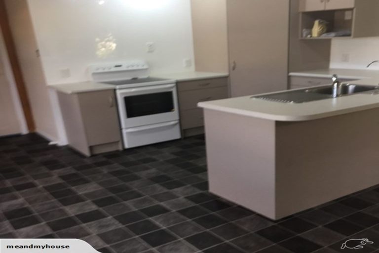 Photo of property in 33 Gibson Road, Dinsdale, Hamilton, 3204