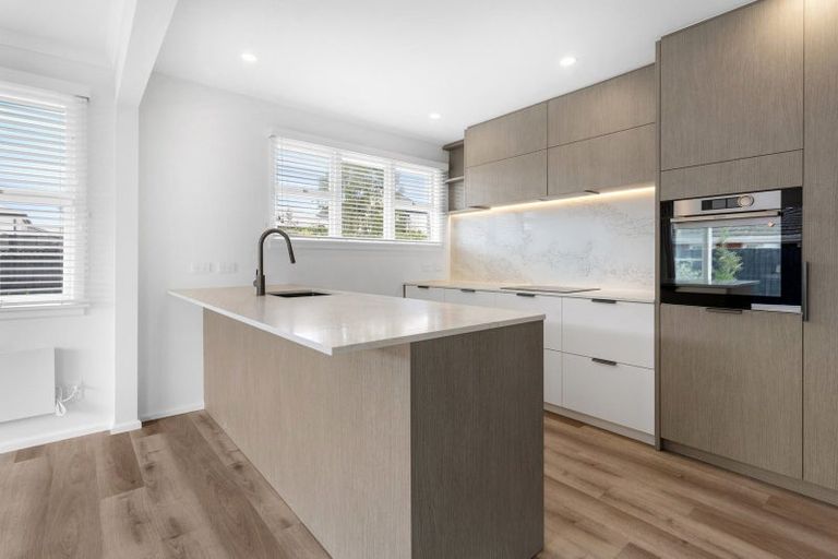 Photo of property in 16a Queens Avenue, Merivale, Christchurch, 8014