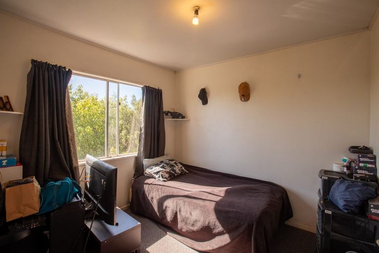 Photo of property in 12 Fairburn Grove, Johnsonville, Wellington, 6037