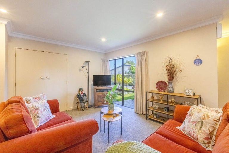 Photo of property in 2/38 Elbourne Street, Taradale, Napier, 4112