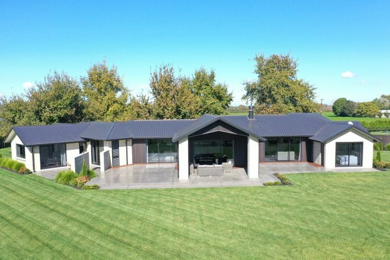 Photo of property in 300 Pickering Road, Tamahere, Hamilton, 3283